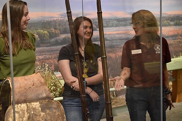 Exclusive Tours guide Dana sharing her knowledge with summer interns.
